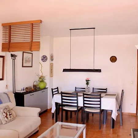 Apartment Oasis 3 + Piscina Comunitaria *